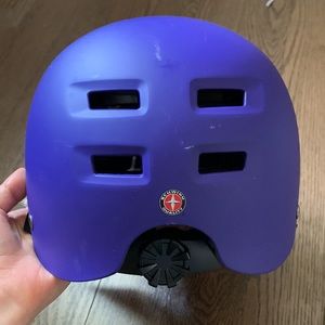 Schwinn adult adjustable helmet